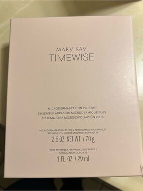 Mary Kay TimeWise Microdermabrasion Set - Pale Pink Packaging